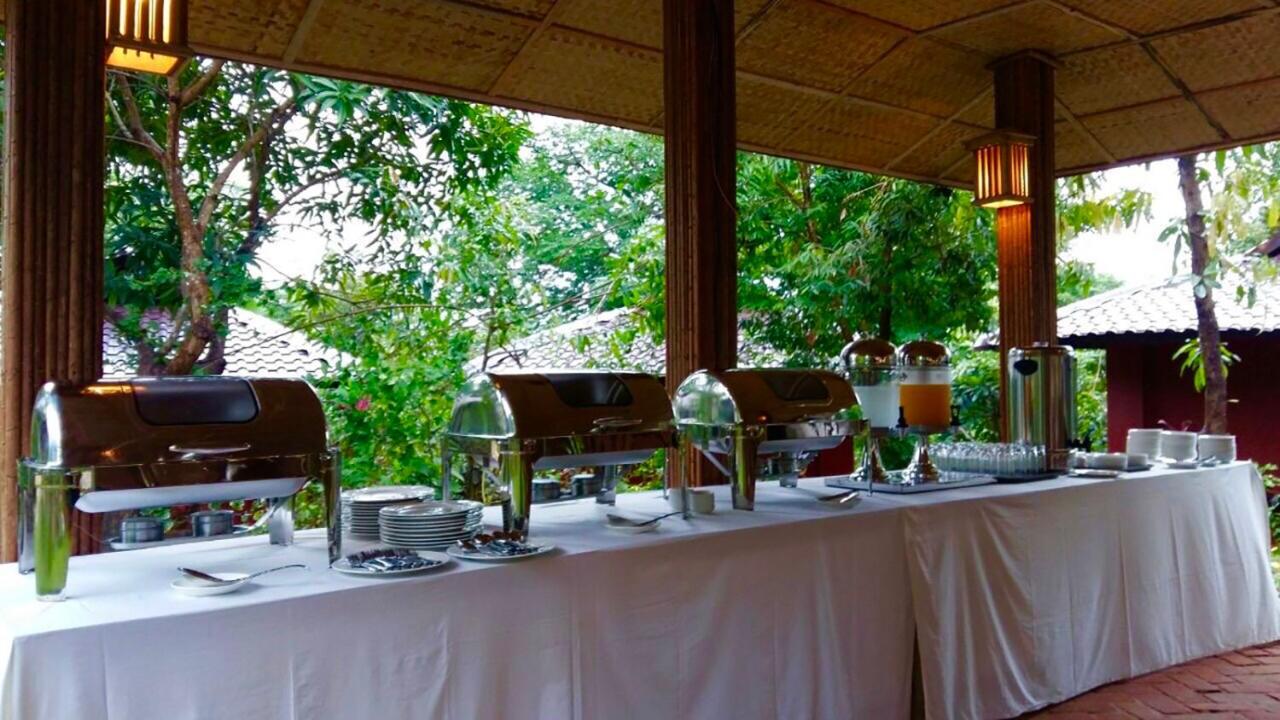 Hill Garden Hotel Chaungtha Extérieur photo