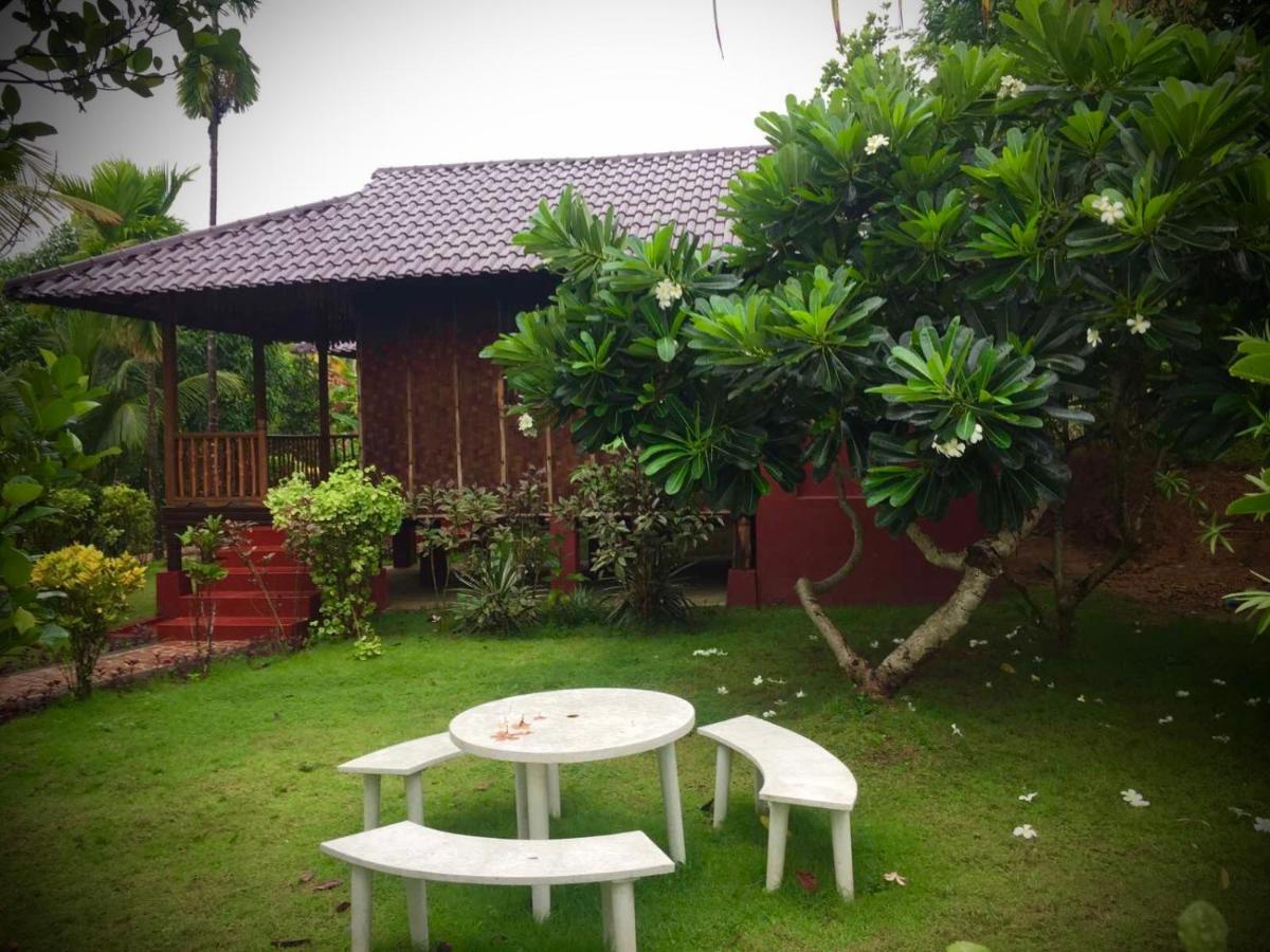 Hill Garden Hotel Chaungtha Extérieur photo