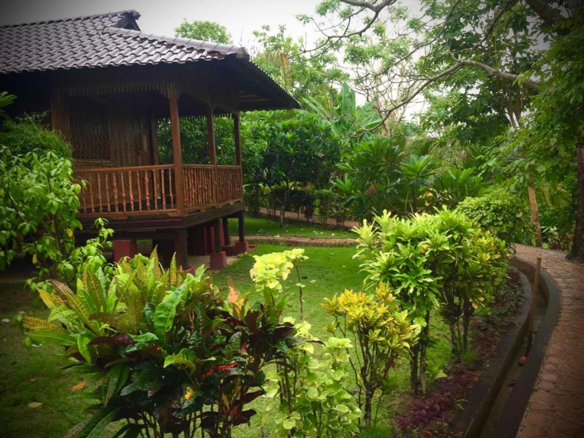 Hill Garden Hotel Chaungtha Extérieur photo