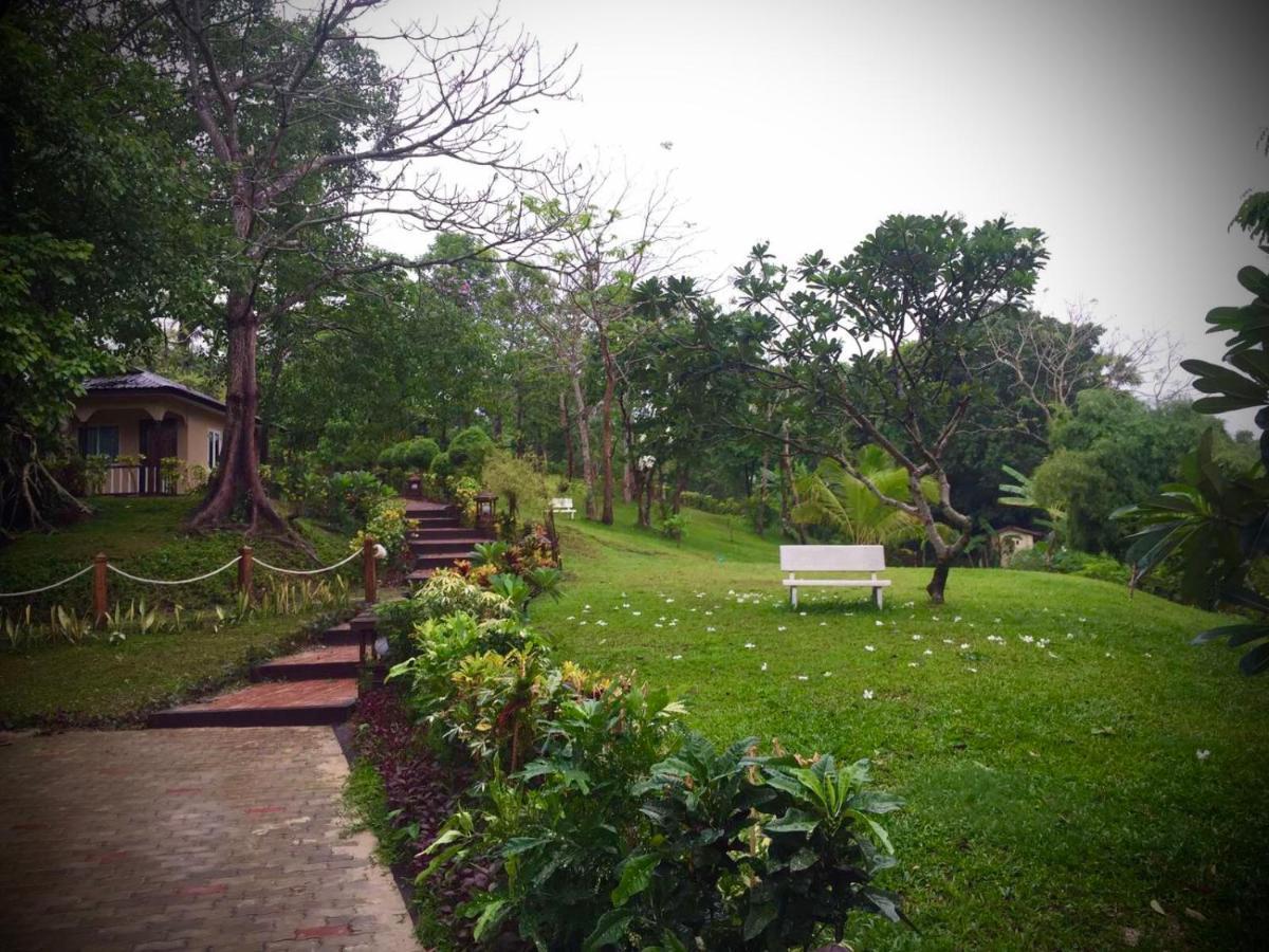 Hill Garden Hotel Chaungtha Extérieur photo