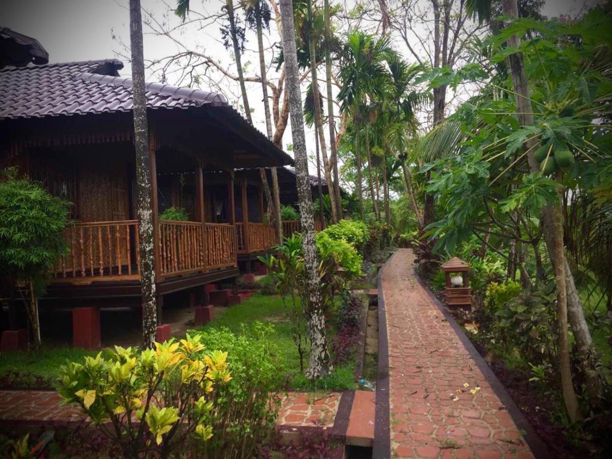 Hill Garden Hotel Chaungtha Extérieur photo