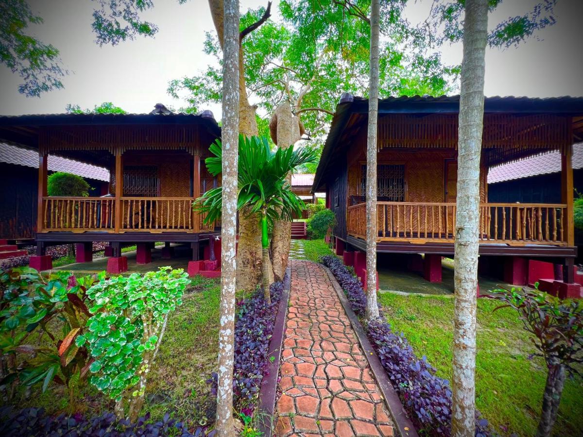 Hill Garden Hotel Chaungtha Extérieur photo