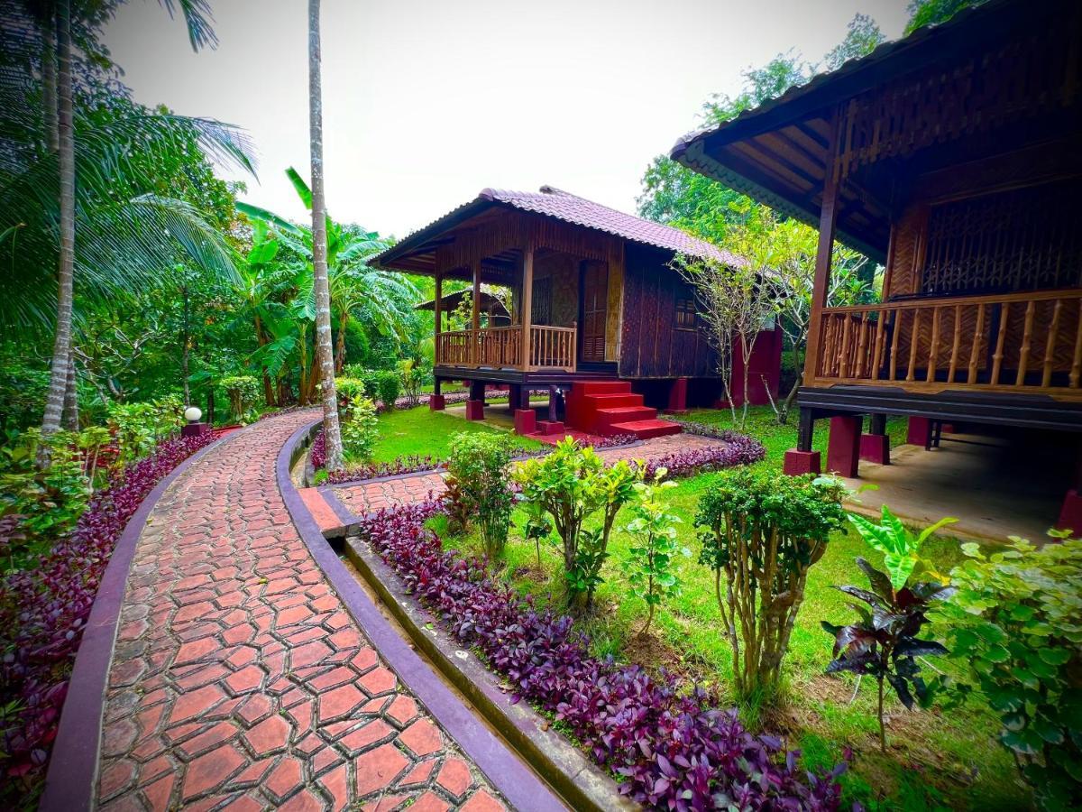 Hill Garden Hotel Chaungtha Extérieur photo