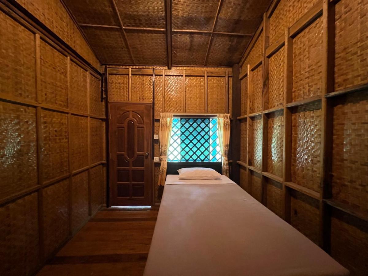 Hill Garden Hotel Chaungtha Extérieur photo