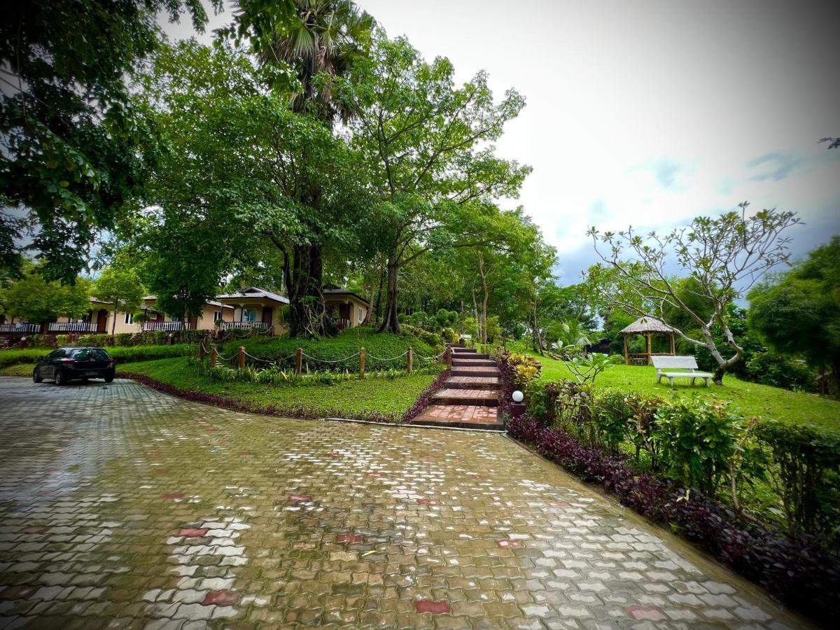 Hill Garden Hotel Chaungtha Extérieur photo